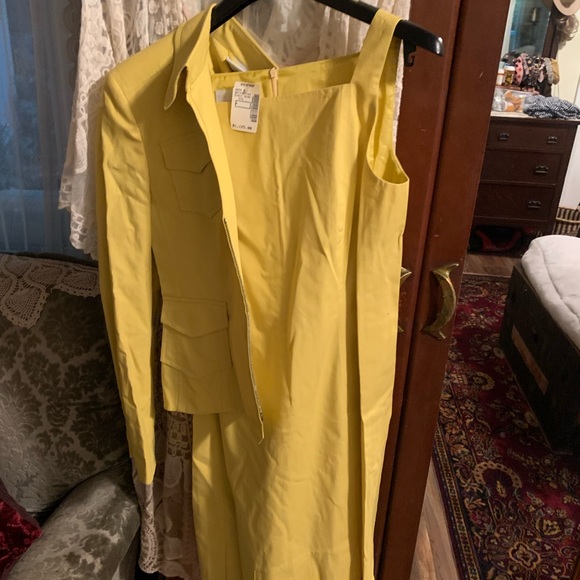 Brand new never worn Akris yellow dress and jacket suit size 6 - Picture 7 of 7